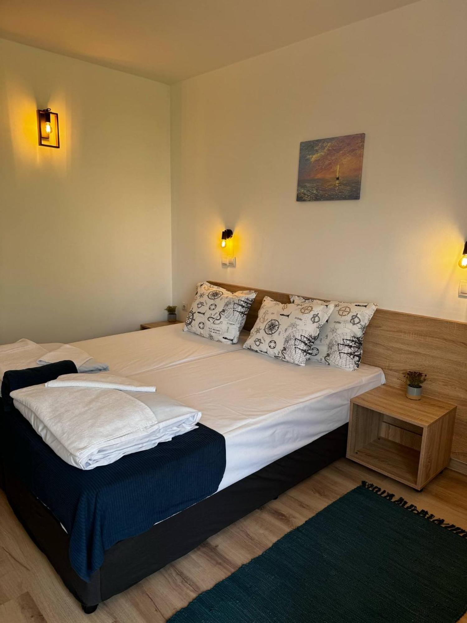 студио 310 на първа линия Apartment Chernomorets